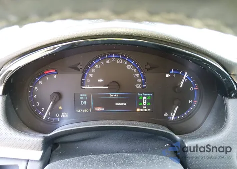 2015 Cadillac Xts Luxury z USA, uszkodzony, nr VIN 2G61M5S32F9114385